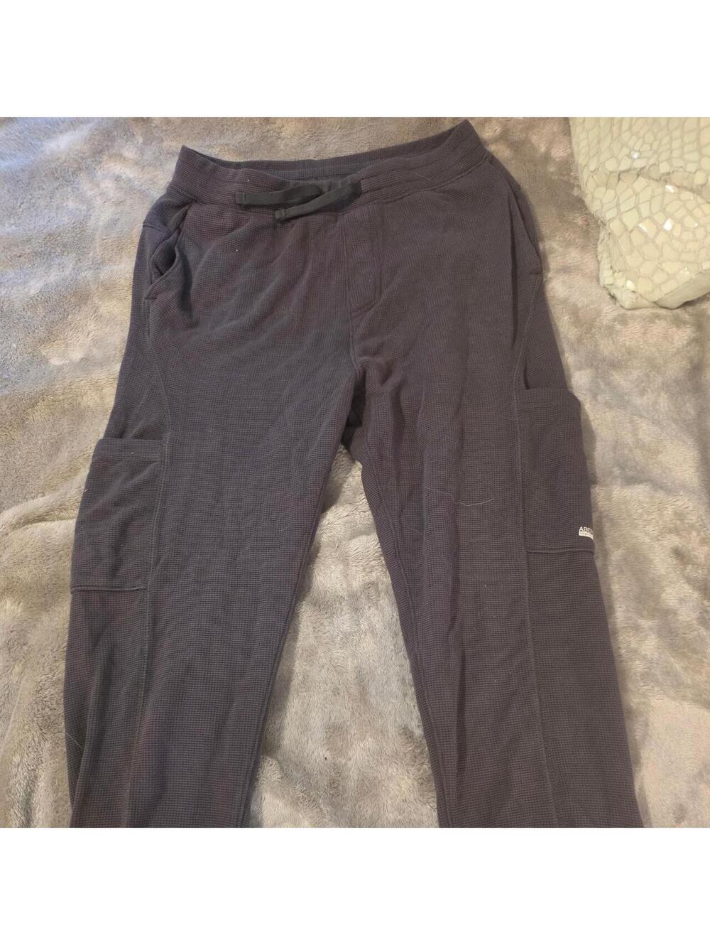 Abercrombie & Fitch kids waffle knit joggers in size 11/12 #kids #joggers